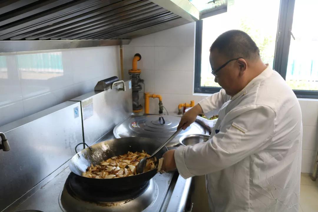 2024新澳原料免费资料